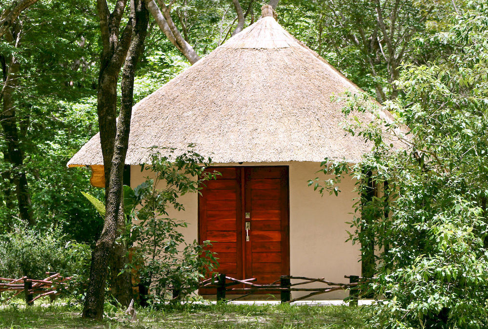 Gwango Heritage Resort Dete Exteriör bild